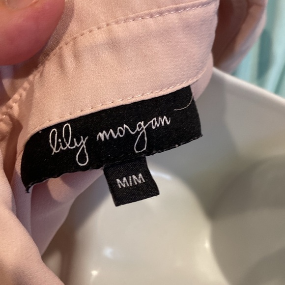 Soft pink blouse - Picture 3 of 4